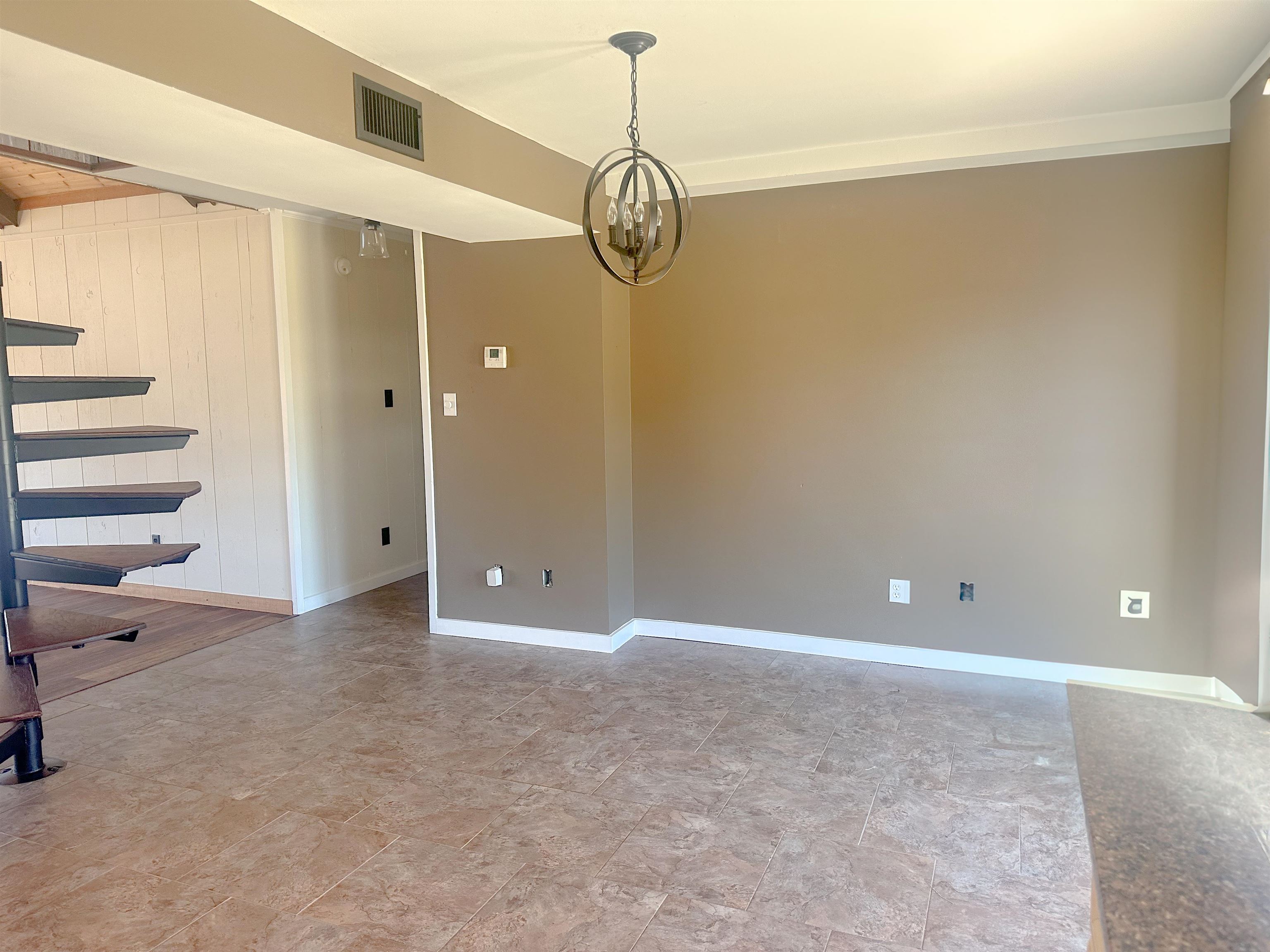 1104 North Pine Street Foley, AL 36535 - Photo 9 of 35 Dinning Area