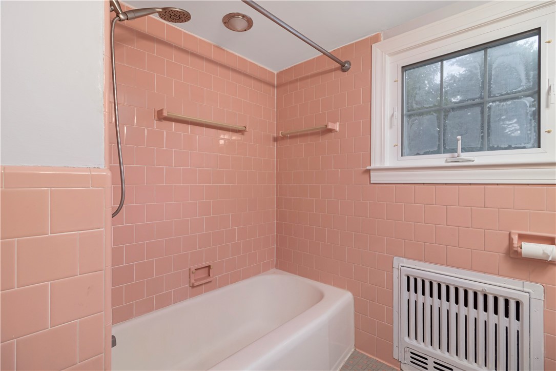 10 Oak Hill Pawtucket, RI 02860 - Photo 27 of 46