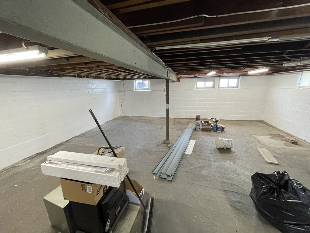 16 Hardy Pond Road Waltham, MA 02451 - Photo 39 of 41 Gallery Image 39