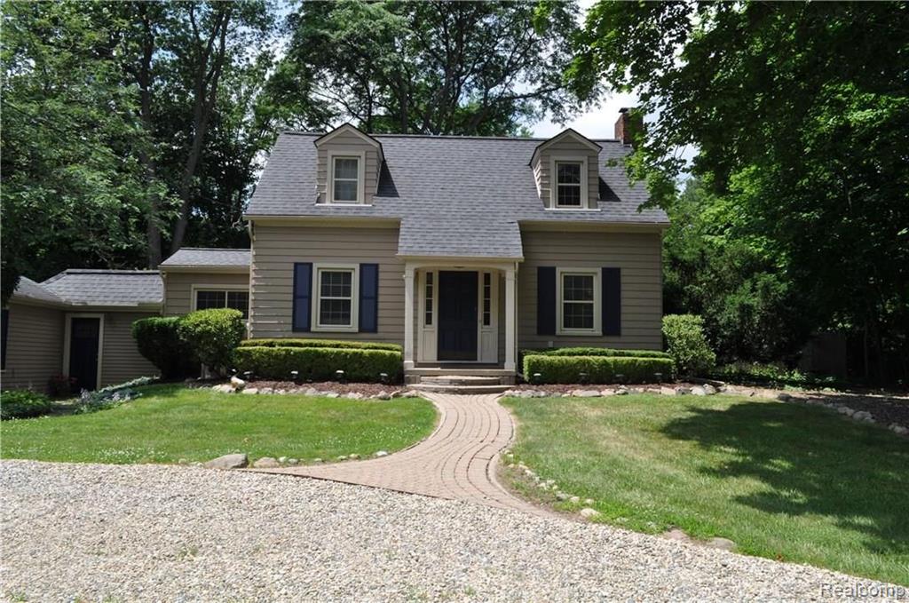 32219 West 14 Mile Road Farmington, MI 48334 - Photo 2 of 40