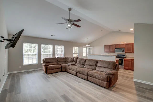 $349,900 | 115 Salem Creek Drive, Goose Creek, SC 29445