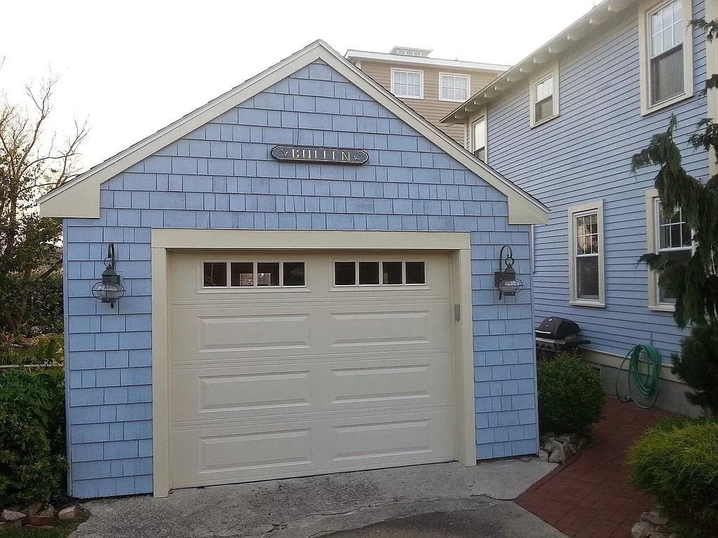 193 Spring Street Hull, MA 02045 - Photo 7 of 34 Gallery Image 7
