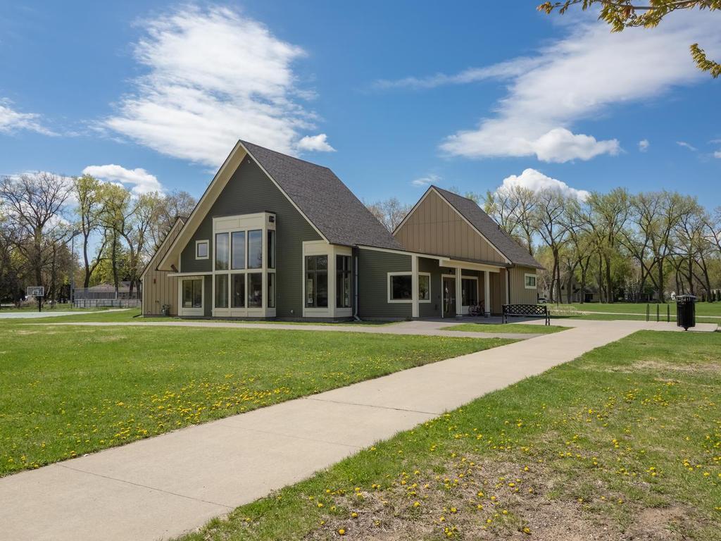 1052 County B Road West Roseville, MN 55113 - Photo 25 of 33