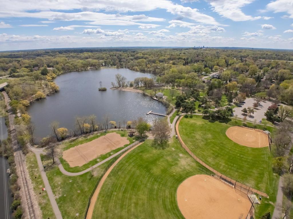 1052 County B Road West Roseville, MN 55113 - Photo 32 of 33