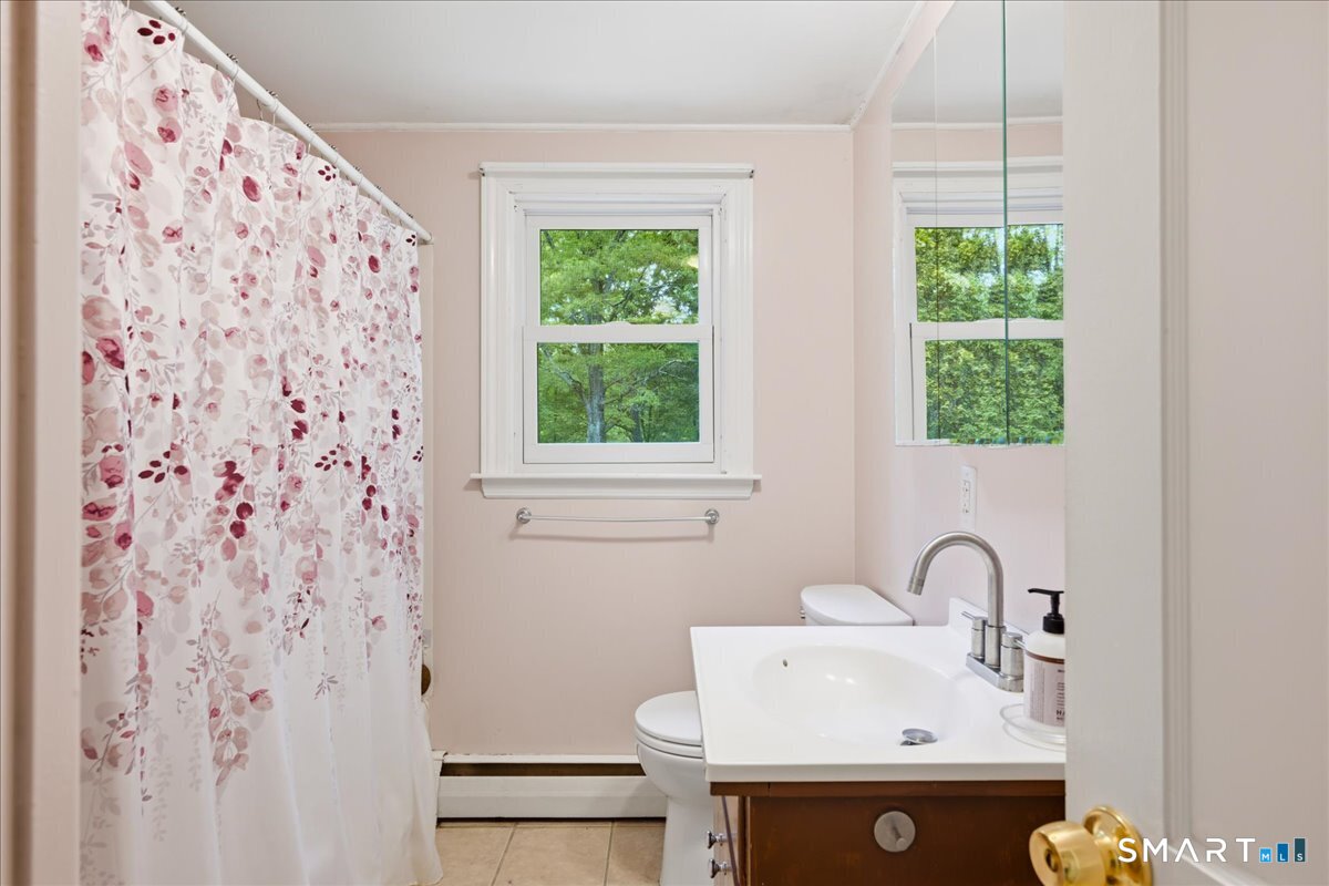 48 Maple Road Mansfield, CT 06268 - Photo 23 of 31