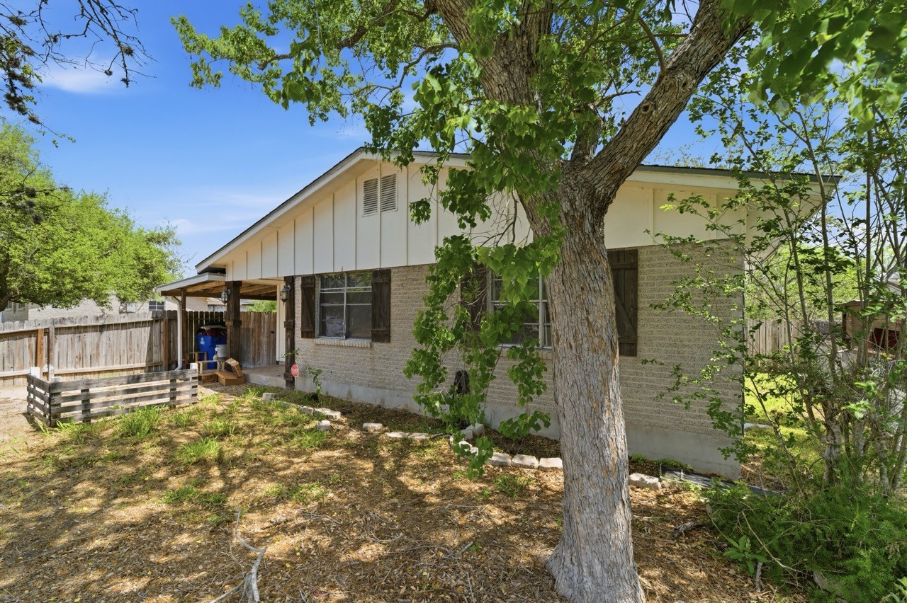 1101 Laredo Street Sinton, TX 78387 - Photo 26 of 26