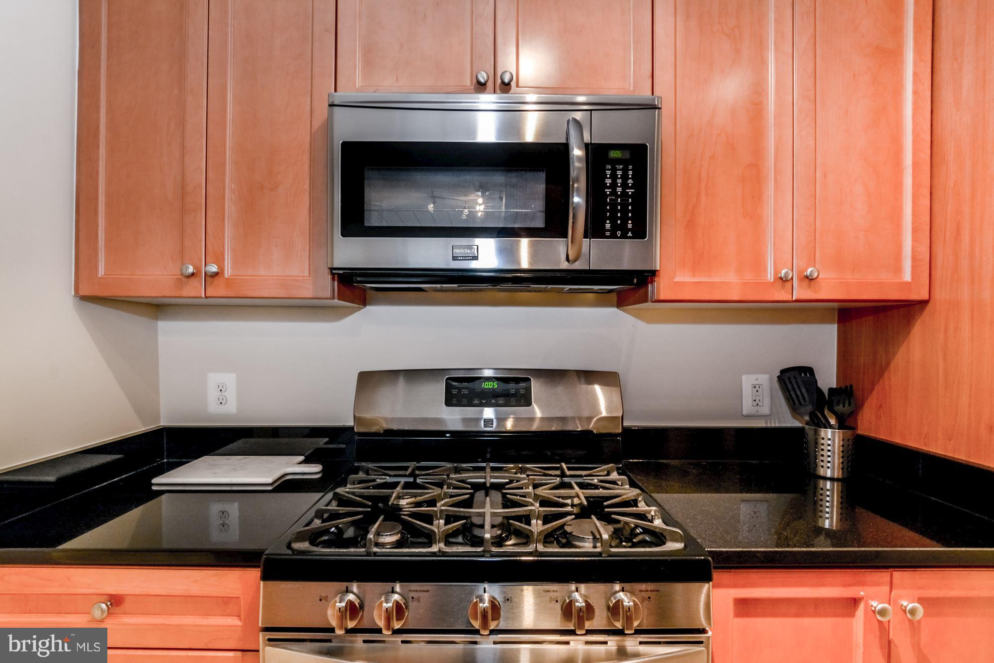 851 North Glebe Road, Unit 1518 Arlington, VA 22203 - Photo 13 of 20 Kitchen