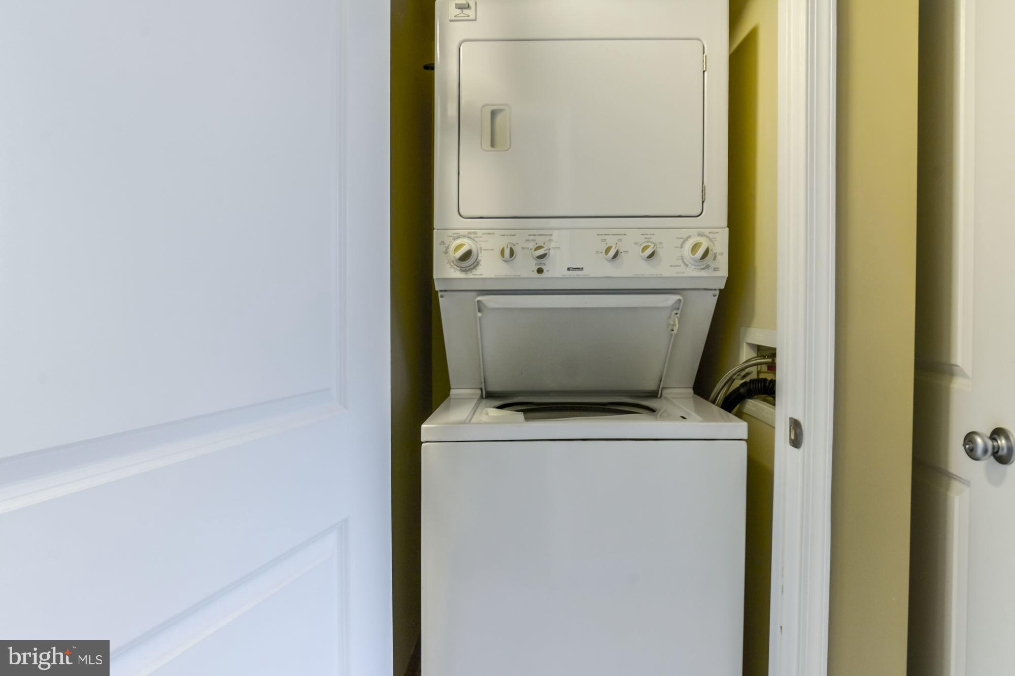 851 North Glebe Road, Unit 1518 Arlington, VA 22203 - Photo 14 of 20 Laundry in unit
