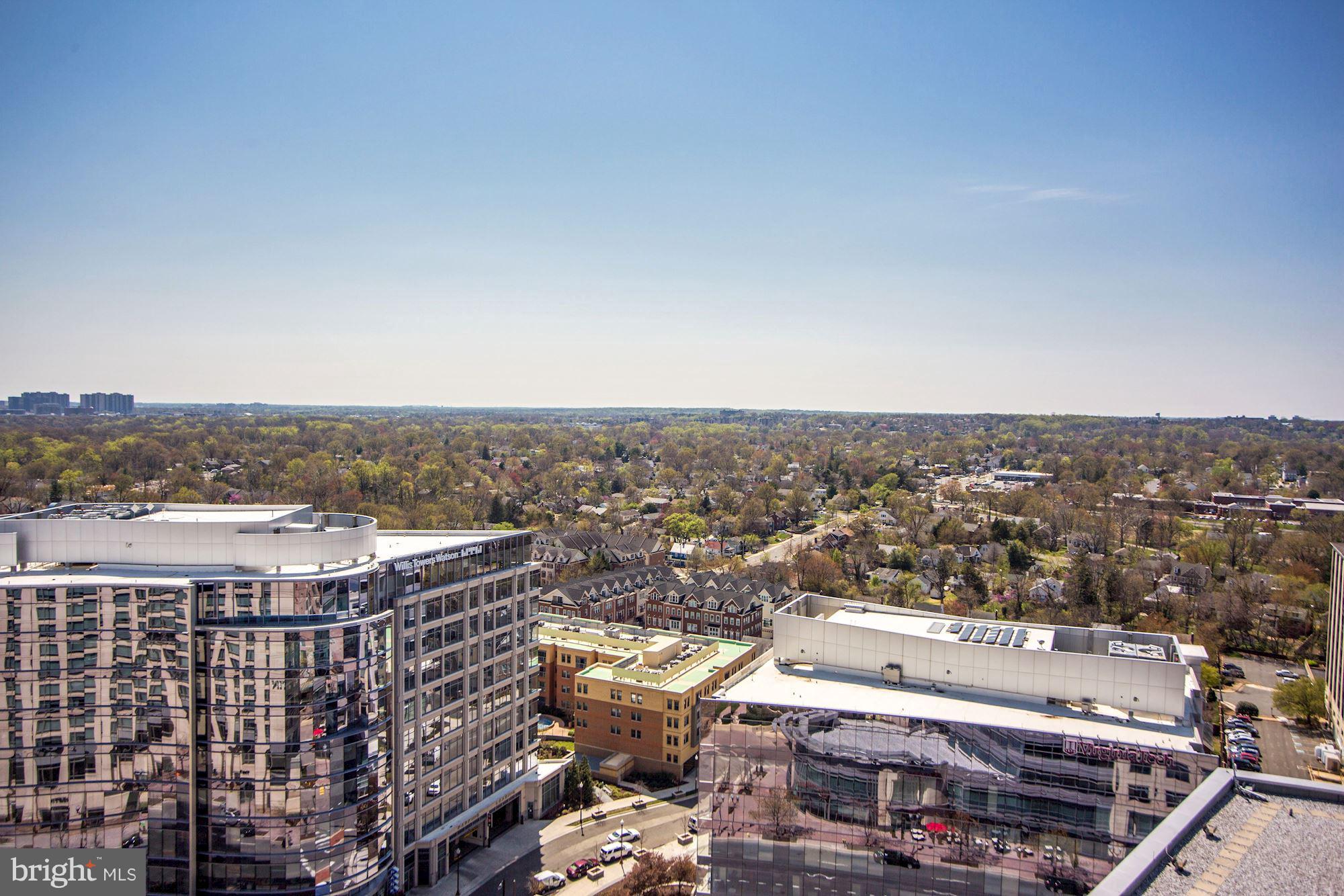 851 North Glebe Road, Unit 1518 Arlington, VA 22203 - Photo 16 of 20 Panoramic views!