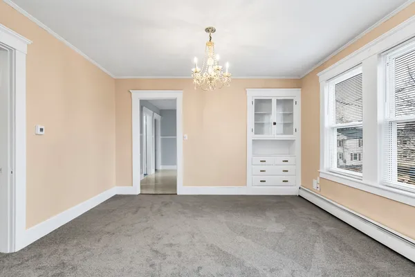 $2,600 | 32-34 Magnolia Street, Unit 2, Lawrence, MA 01841