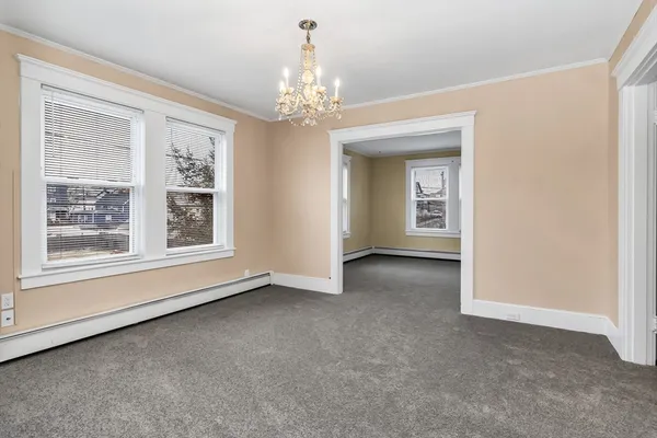 $2,600 | 32-34 Magnolia Street, Unit 2, Lawrence, MA 01841