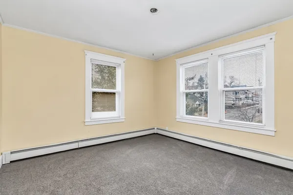 $2,600 | 32-34 Magnolia Street, Unit 2, Lawrence, MA 01841