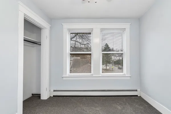 $2,600 | 32-34 Magnolia Street, Unit 2, Lawrence, MA 01841