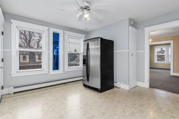 $2,600 | 32-34 Magnolia Street, Unit 2, Lawrence, MA 01841