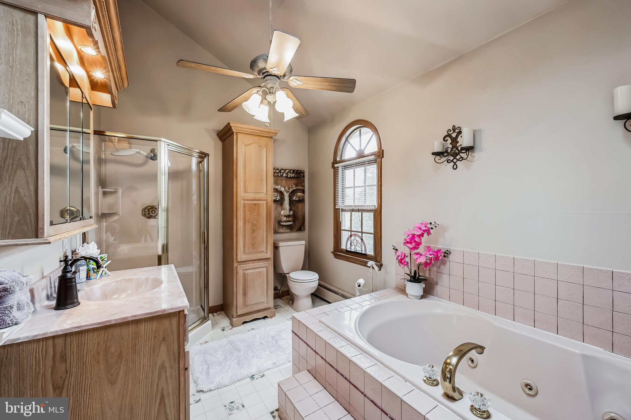 138 Stout Road Ambler, PA 19002 - Photo 23 of 35 Primary Bathroom