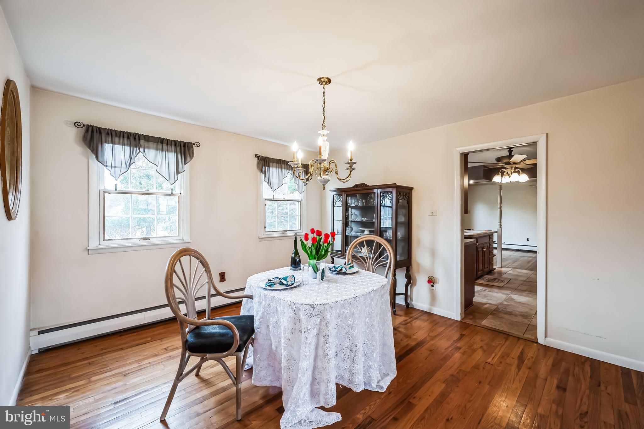 138 Stout Road Ambler, PA 19002 - Photo 8 of 35 Dining room