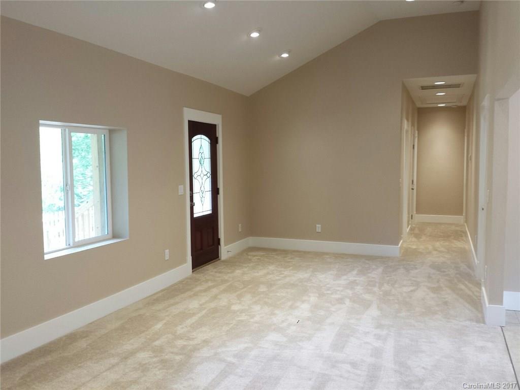 9 McLean Road Weaverville, NC 28787 - Photo 5 of 8 Gallery Image 5
