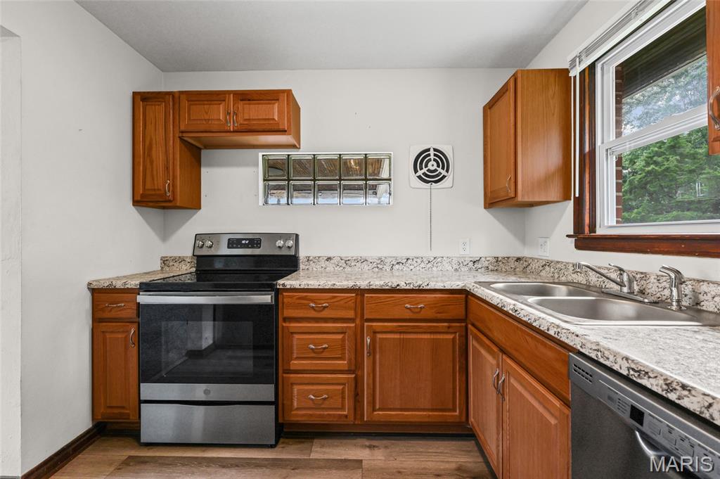 5444 Donald Drive High Ridge, MO 63049 - Photo 15 of 35