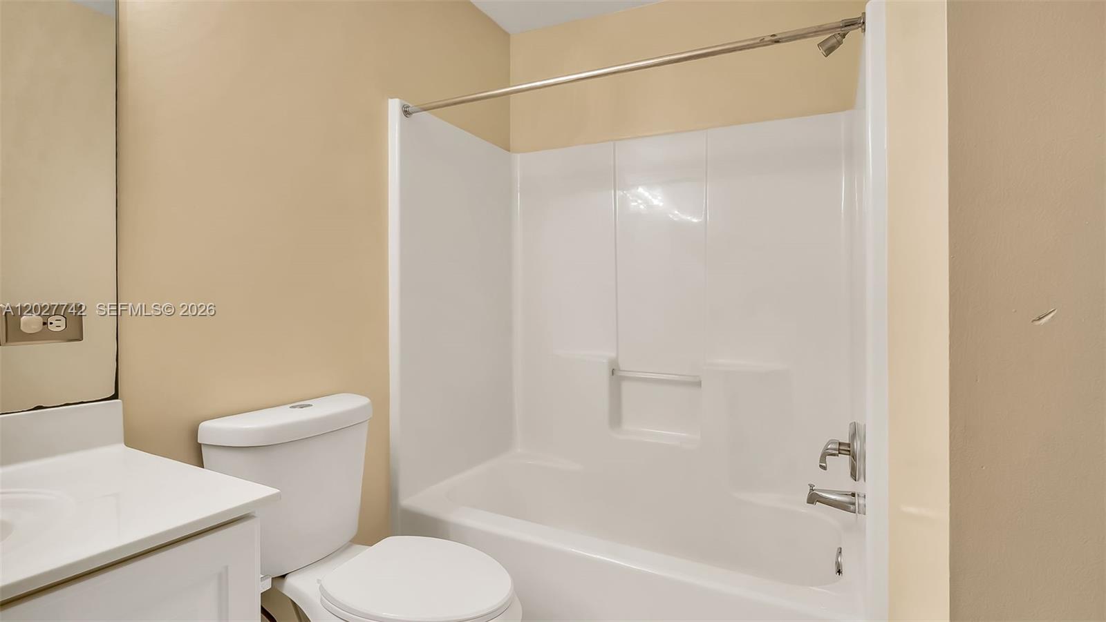 8320 Vía Serena Boca Raton, FL 33433 - Photo 34 of 44