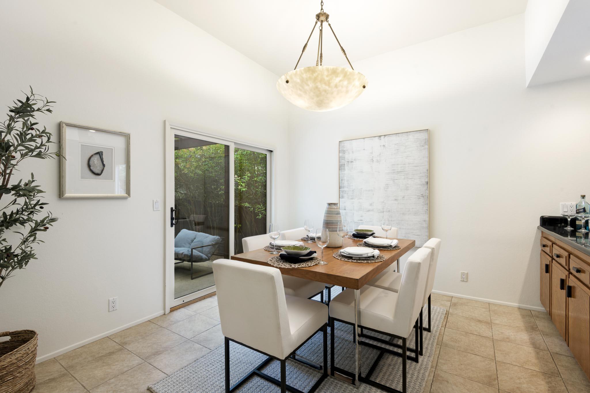 1545 Manitou Road Santa Barbara, CA 93105 - Photo 7 of 26 formal dining area