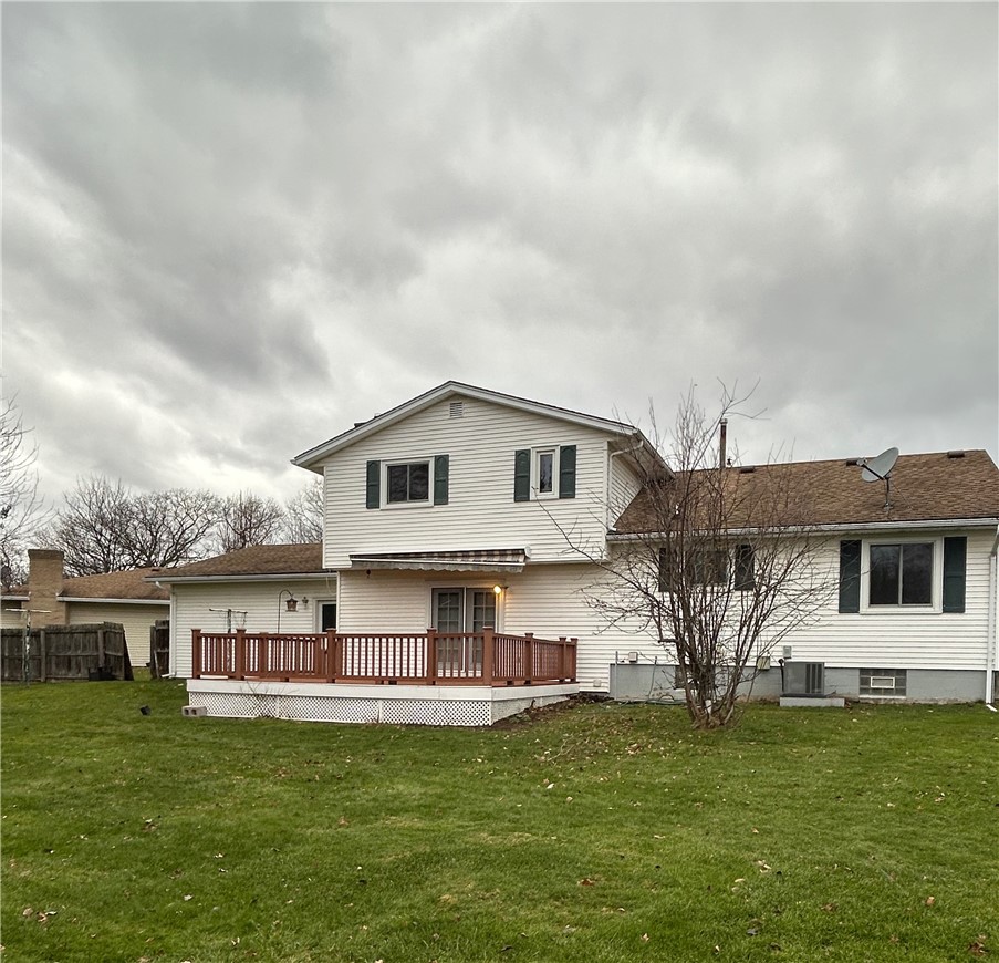 124 Granada Circle Irondequoit, NY 14609 - Photo 39 of 43