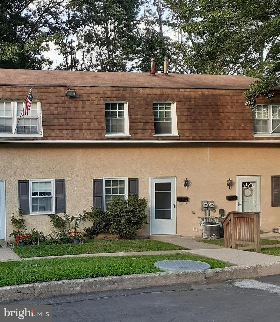 470 Dresher Road, Unit B4 Horsham, PA 19044 - Photo 1 of 30 Gallery Image 1