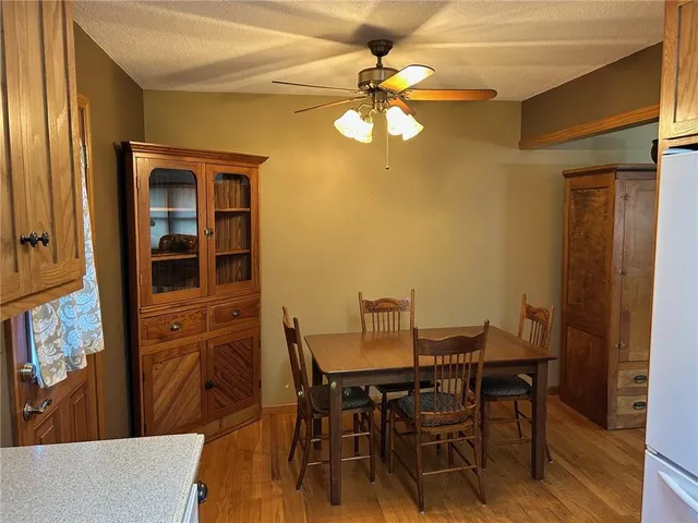 $219,950 | 3700 Randall Drive, Independence, MO 64055