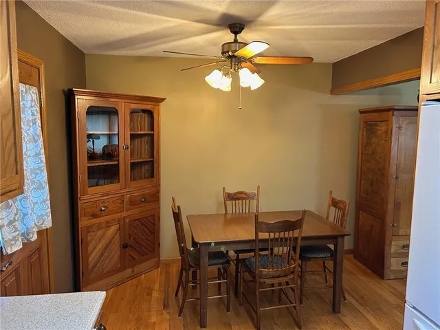 $219,950 | 3700 Randall Drive, Independence, MO 64055