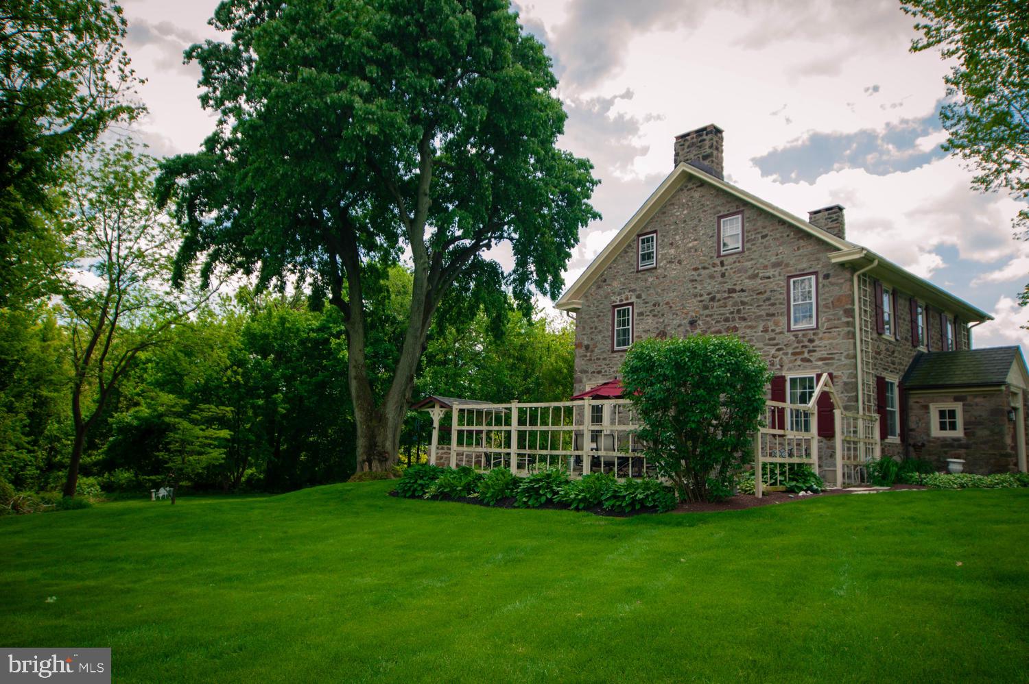 1145 Charter Road Warminster, PA 18974 - Photo 63 of 63 Side view