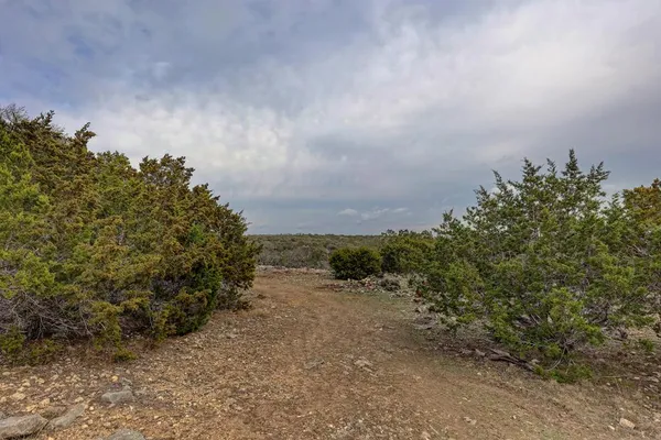 $125,000 | 158 Ledge Stone Lane West, Unit 9, Ingram, TX 78025