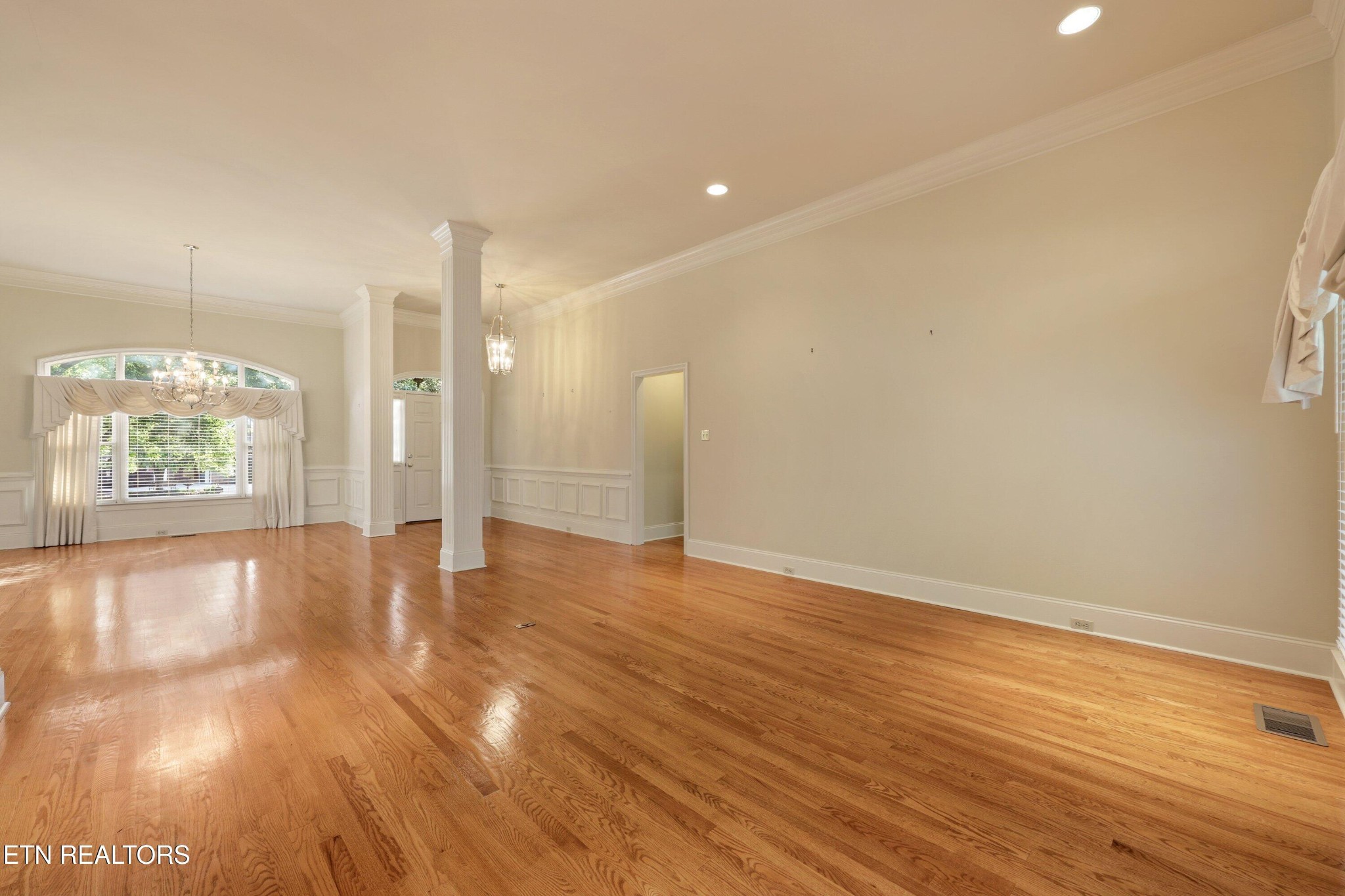 219 Shadowfax Road Farragut, TN 37934 - Photo 5 of 33 Gallery Image 5