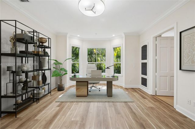 $6,495,000 | 10001 Southwest 60th Court, Pinecrest, FL 33156