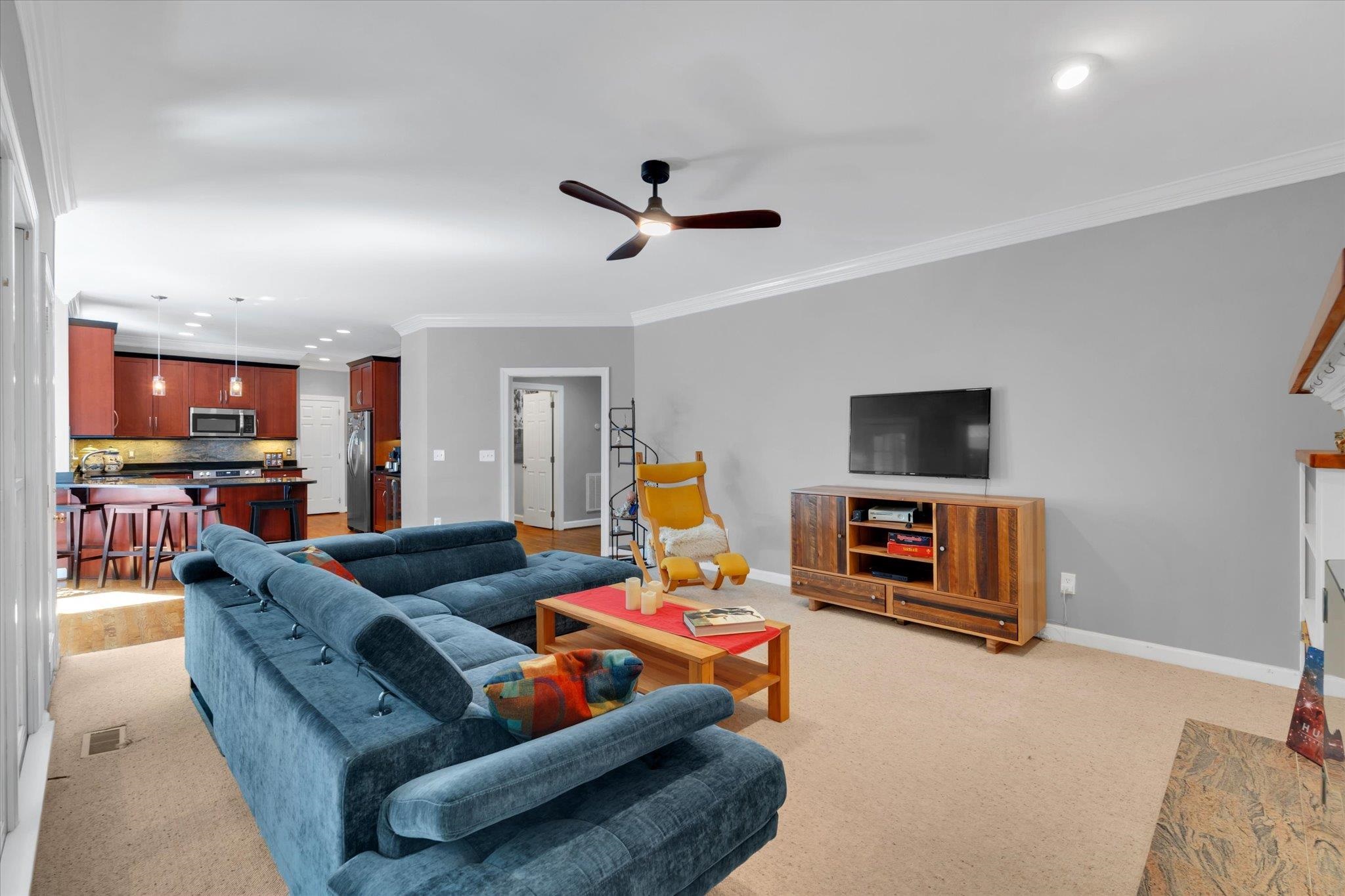 210 Quail Ridge Drive Simpsonville, SC 29680 - Photo 13 of 42 Living Room