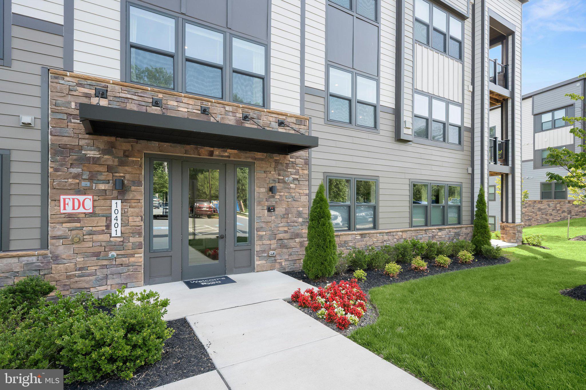 10401 Resort Road, Unit L Ellicott City, MD 21042 - Photo 4 of 31 Beautiful modern exterior