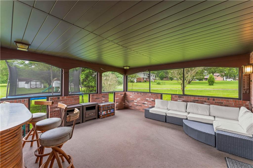 556 Country Club Road Washington, PA 15301 - Photo 33 of 35 Gallery Image 33
