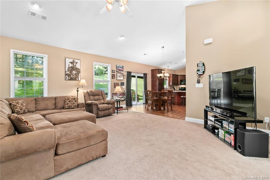 17 Duckett Road Candler, NC 28715 - Photo 16 of 40 Gallery Image 16