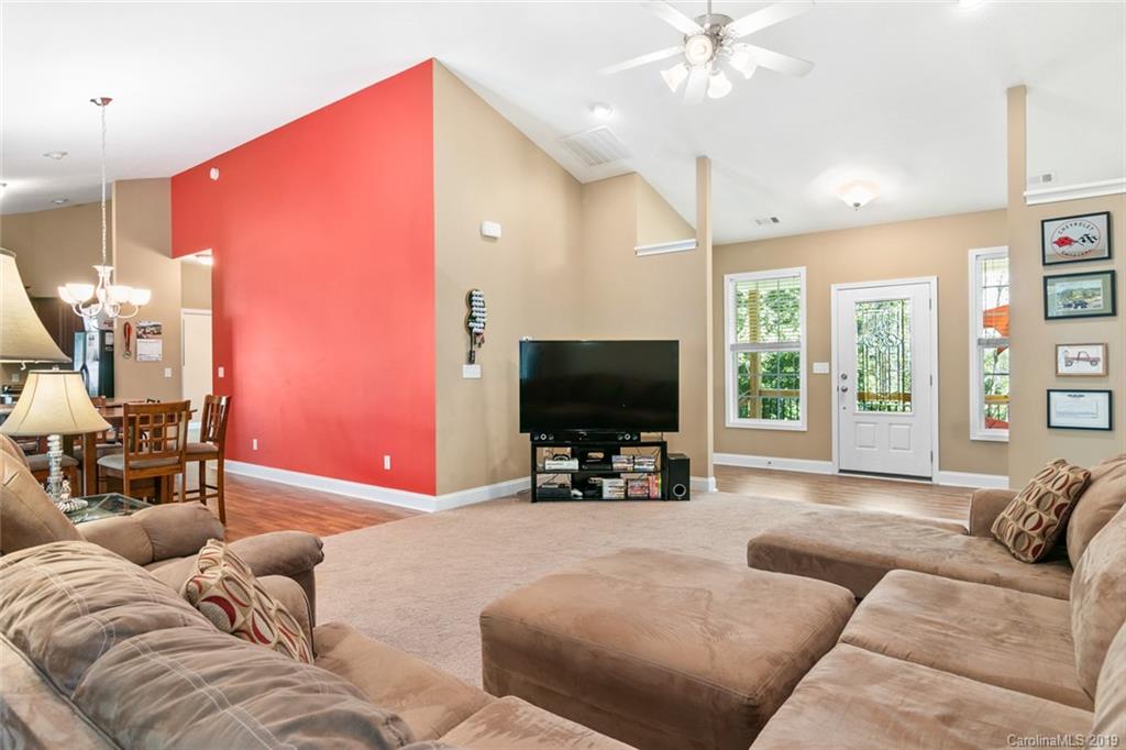 17 Duckett Road Candler, NC 28715 - Photo 19 of 40 Gallery Image 19