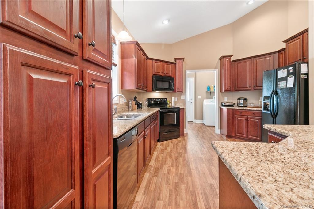 17 Duckett Road Candler, NC 28715 - Photo 24 of 40 Gallery Image 24