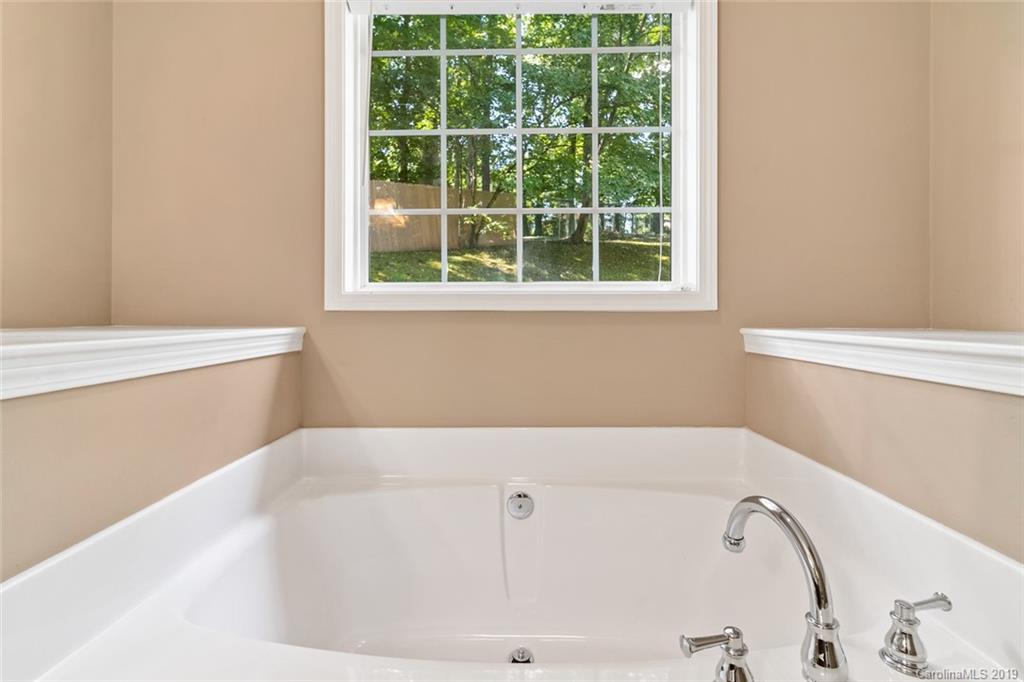 17 Duckett Road Candler, NC 28715 - Photo 26 of 40 Gallery Image 26