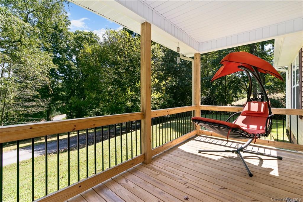 17 Duckett Road Candler, NC 28715 - Photo 9 of 40 Gallery Image 9