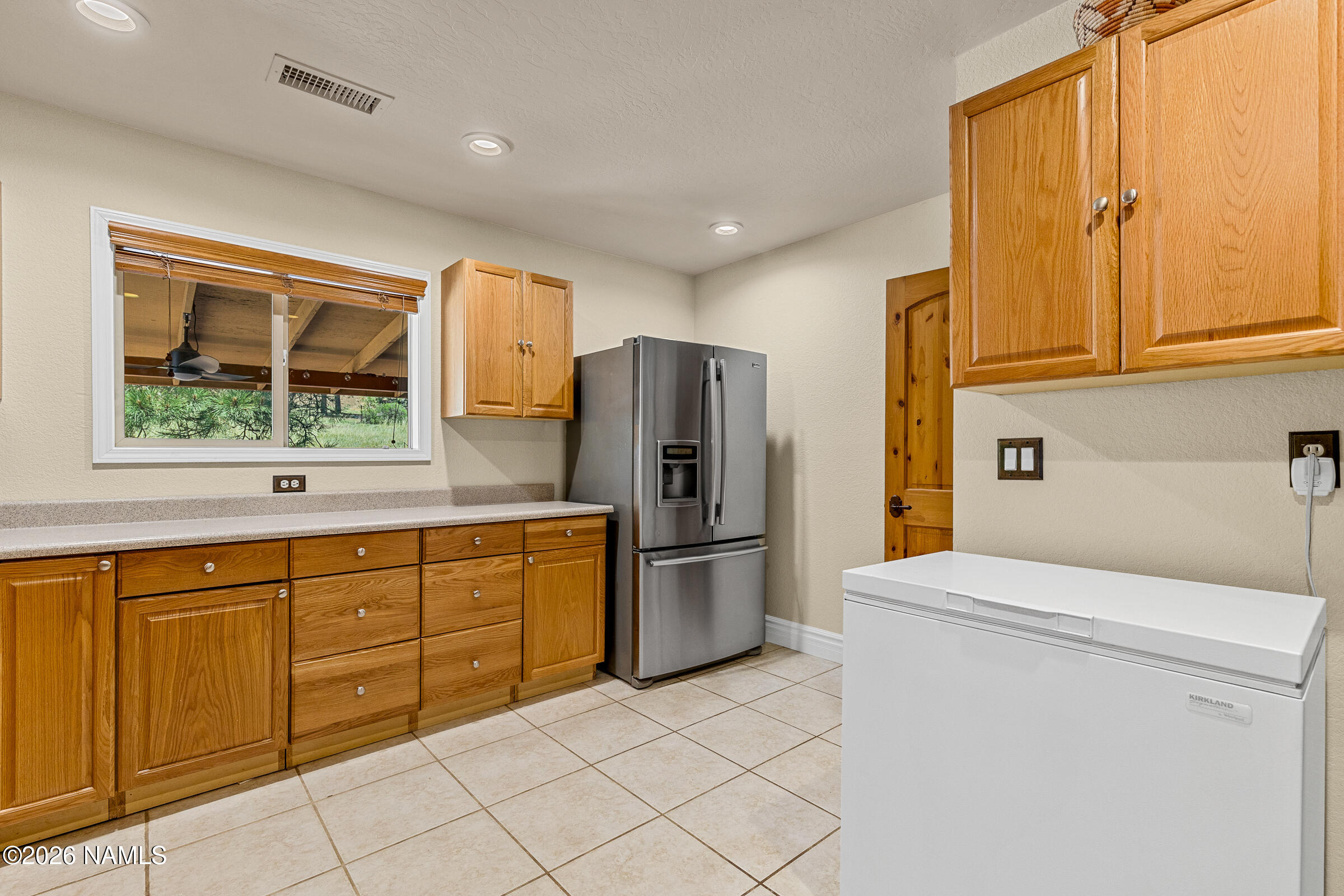 8921 Hulls Road Flagstaff, AZ 86004 - Photo 46 of 80 Oversized Laundry + Dry Storage
