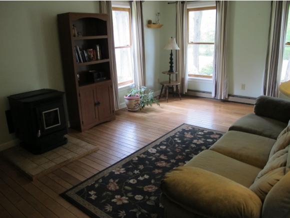 30 Cider Mill Road Bedford, NH 03110 - Photo 4 of 16