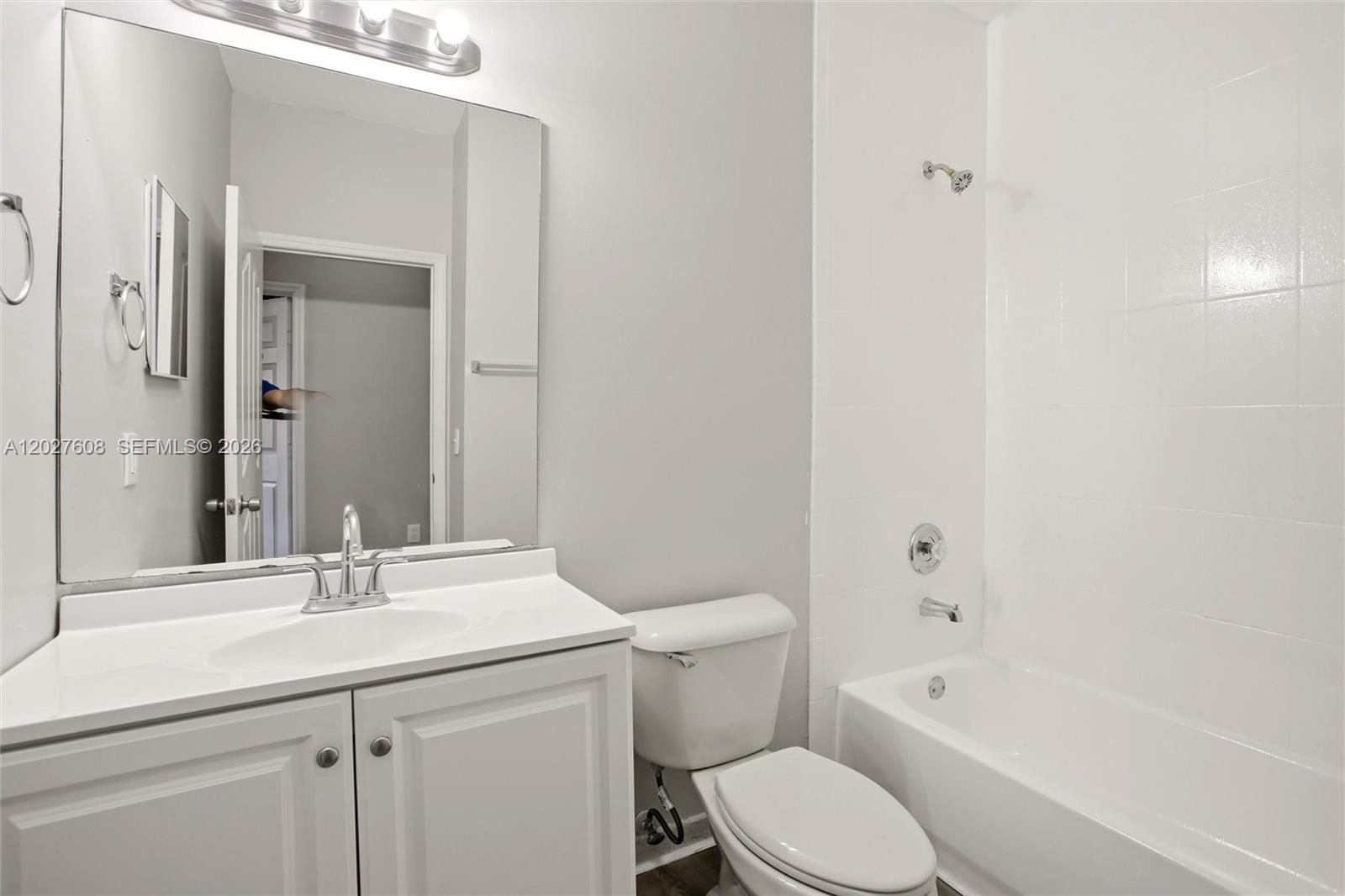 22946 Southwest 112th Place Miami, FL 33170 - Photo 25 of 40