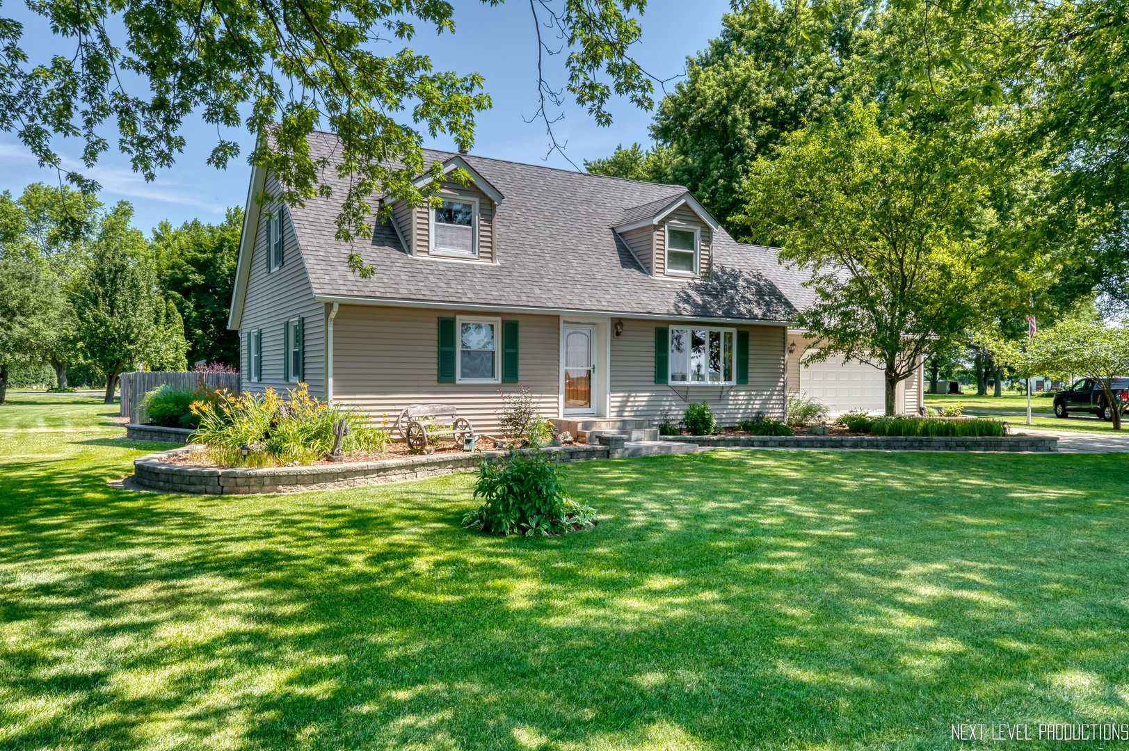14815 Sears Road Plano, IL 60545 - Photo 1 of 30 a front view of house with yard and green space