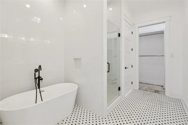 $395,000 | 1823 Alexander Avenue, Arabi, LA 70032