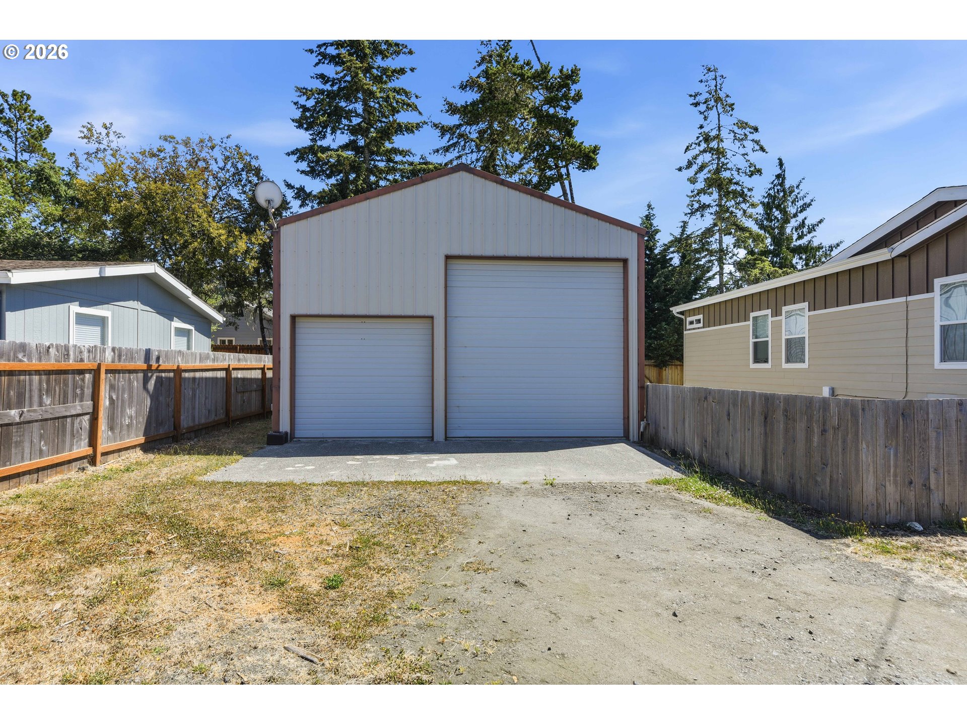 1565 North Lake Road Lakeside, OR 97449 - Photo 2 of 36 Gallery Image 2