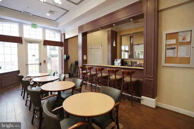 $2,700 | 400 Symphony Circle, Unit 422H, Cockeysville, MD 21030