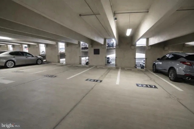 $2,700 | 400 Symphony Circle, Unit 422H, Cockeysville, MD 21030