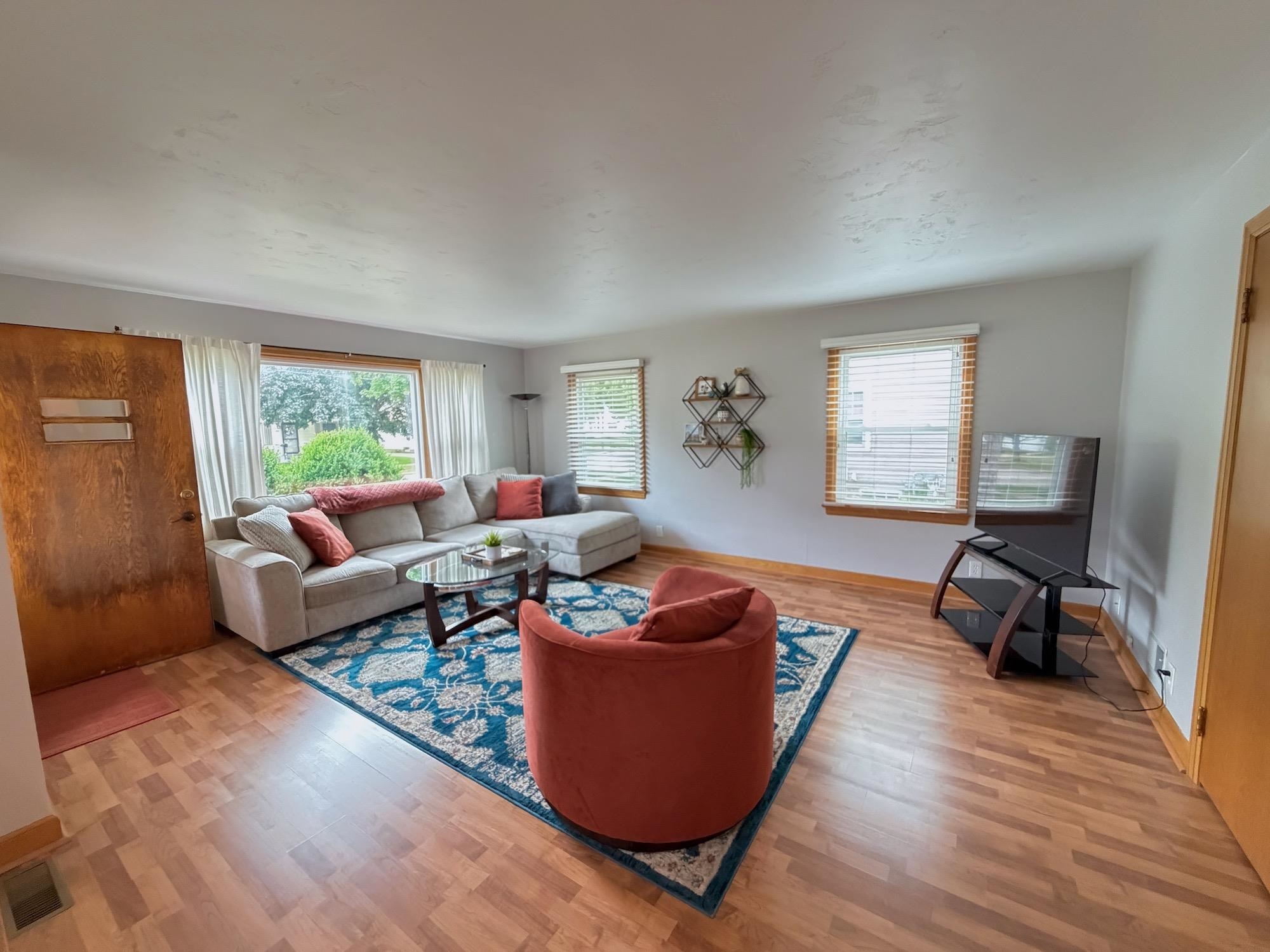 1340 West Commercial Street Appleton, WI 54914 - Photo 3 of 18