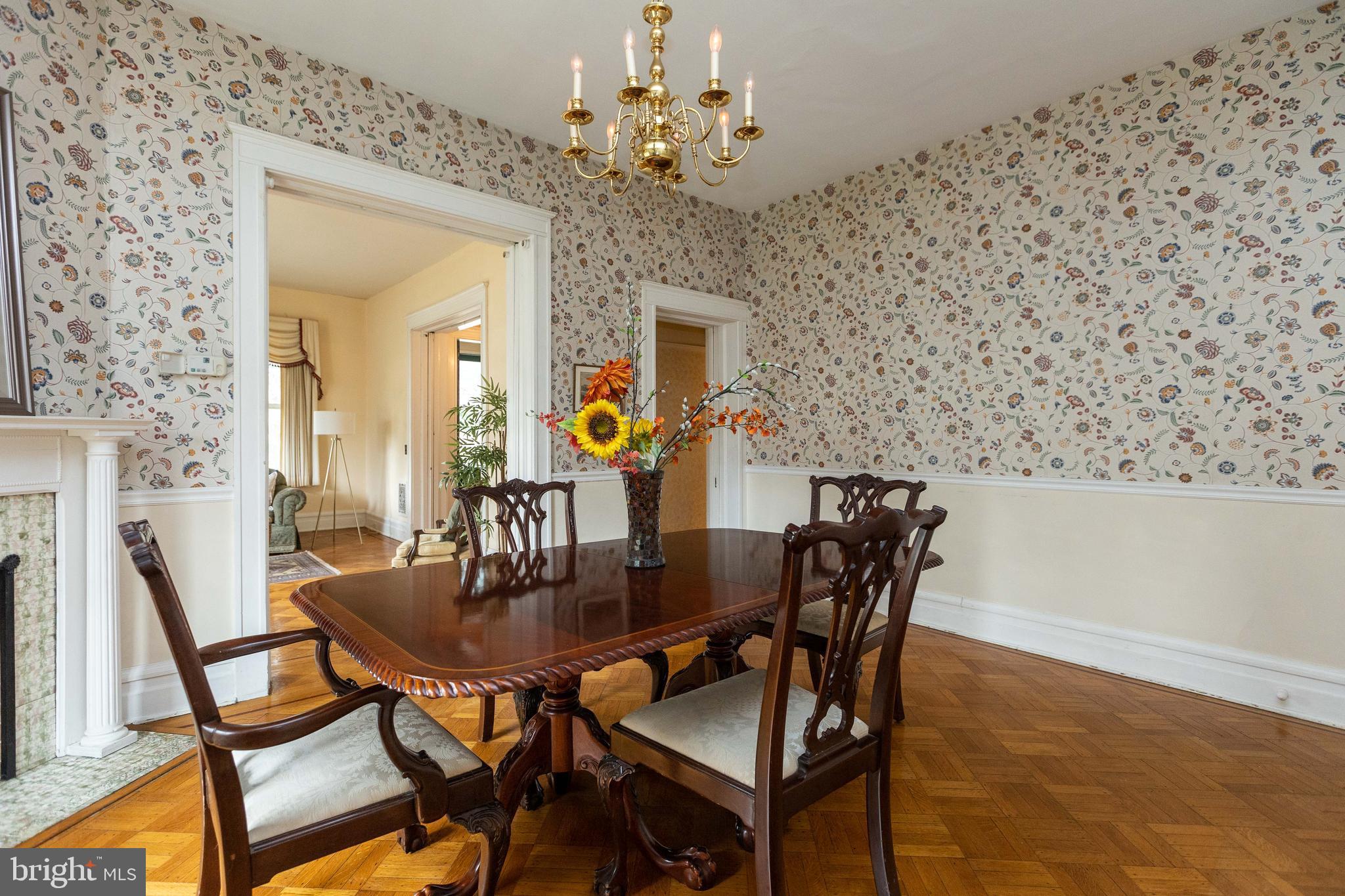423 Hawthorn Road Baltimore, MD 21210 - Photo 9 of 56 Formal dining room